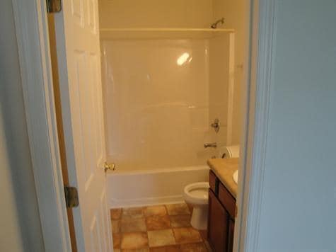 Building Photo - 152 Jessie Cir