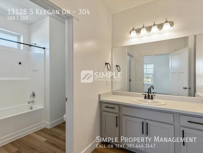Building Photo - 13128 Keegan Dr