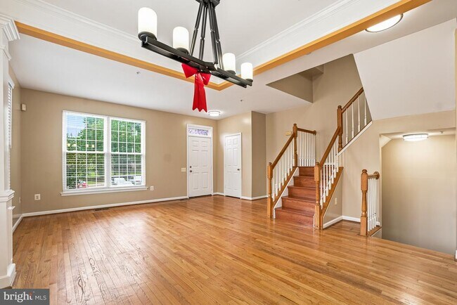 Building Photo - 13711 Dunbar Terrace