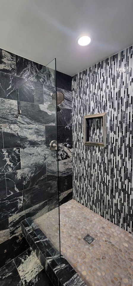 Building Photo - 105 Mable St