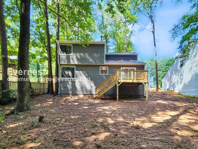 Building Photo - 944 Shiloh Ridge Run NW