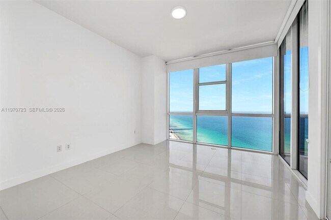 Building Photo - 18201 Collins Ave