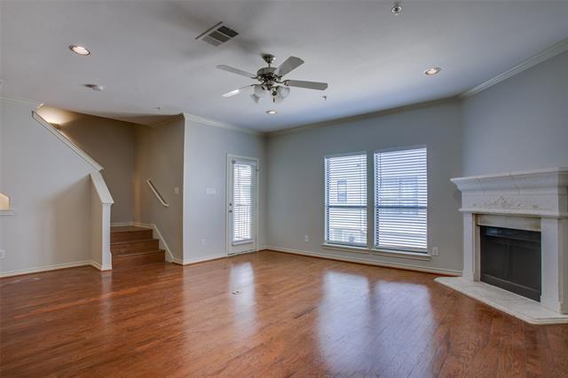 Building Photo - 2415 Stutz Dr