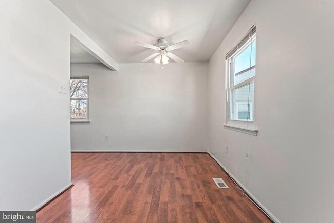 Building Photo - 13093 Blakeslee Dr