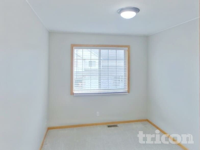 Building Photo - 13758 Flay Ave N