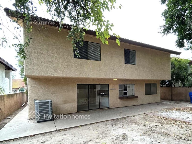 Building Photo - 19745 Lull St