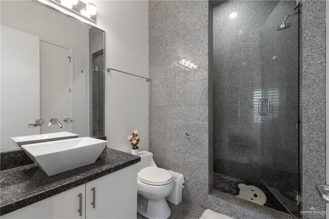 Building Photo - 514 Rio Grande Dr