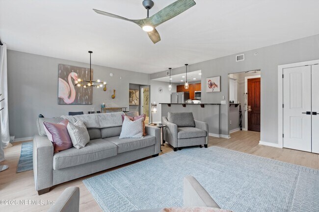 Building Photo - 955 Registry Blvd