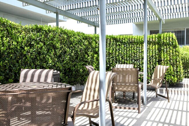 Building Photo - Corteen Apartments