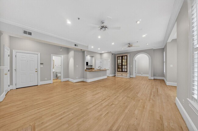 Building Photo - 1520 O St NW