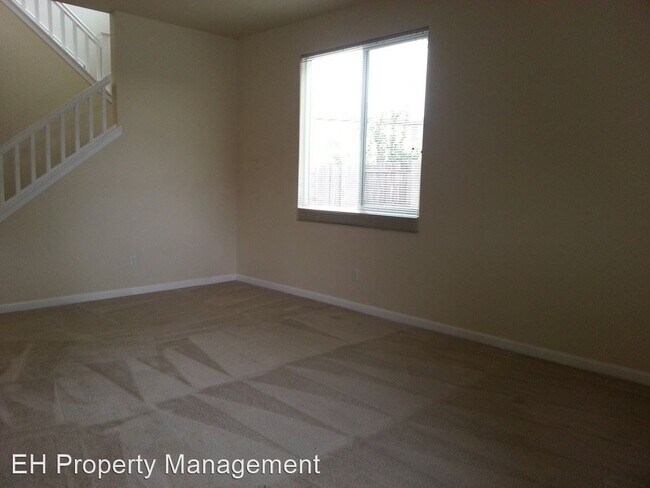 Building Photo - 4 br, 2.5 bath House - 8851 Black Marlin C...