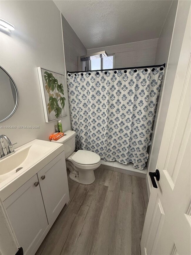 Building Photo - 328 NW 47th St