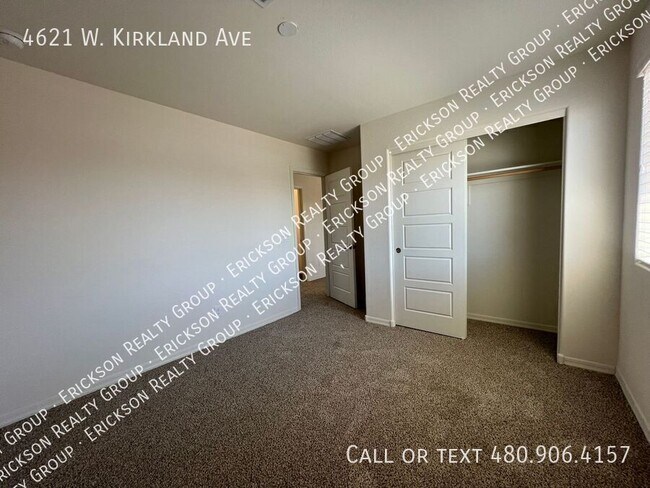 Building Photo - 4621 Kirkland Ave