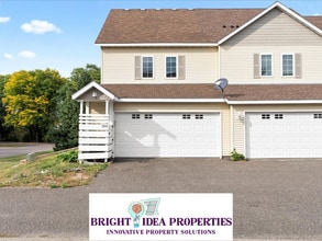 Building Photo - 5948 Oakgreen Ave N