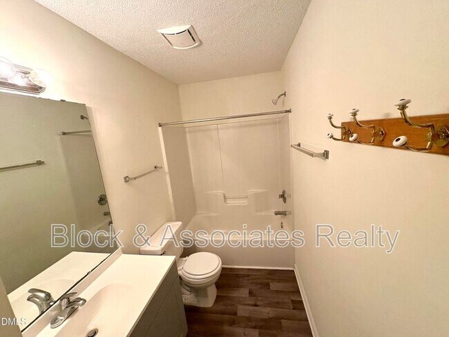 Building Photo - 5100 Cardinal Grove Blvd