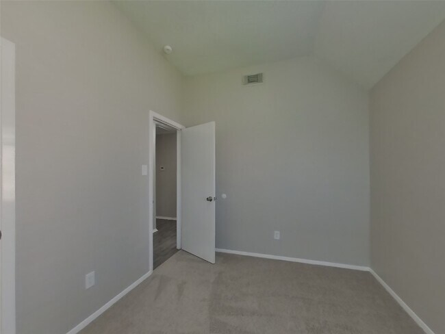 Building Photo - 13314 Chaston Dr