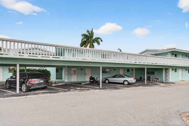 Building Photo - 322 N Federal Hwy