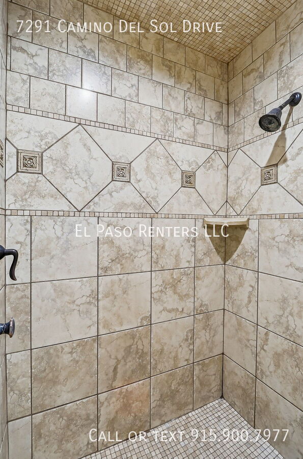 Building Photo - 7291 Camino Del Sol Dr
