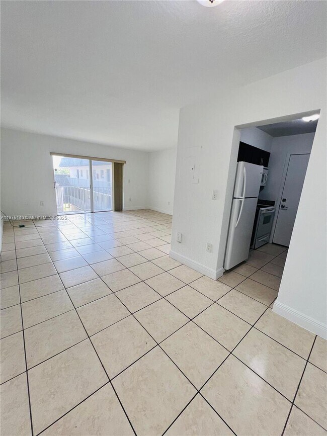 Building Photo - 8475 SW 94th St