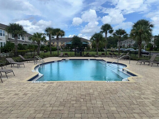 Building Photo - 13348 Abuela Aly