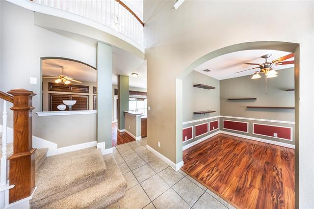 Building Photo - 2917 Osage Ln