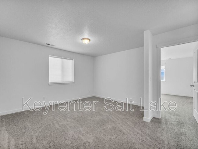 Building Photo - 8729 Park Slope Ln