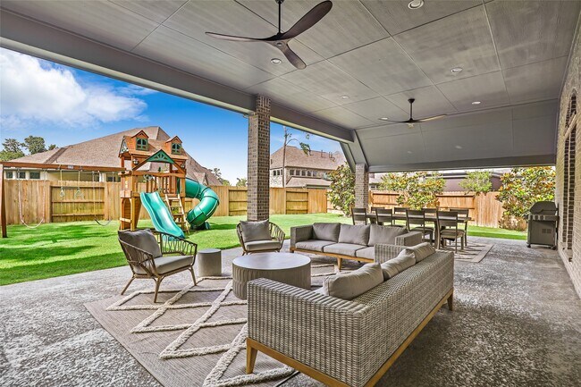 Building Photo - 12310 May Pop Path