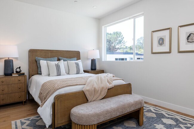 Building Photo - Brand New LUXURY 2026 Construction Homes in Silverlake!