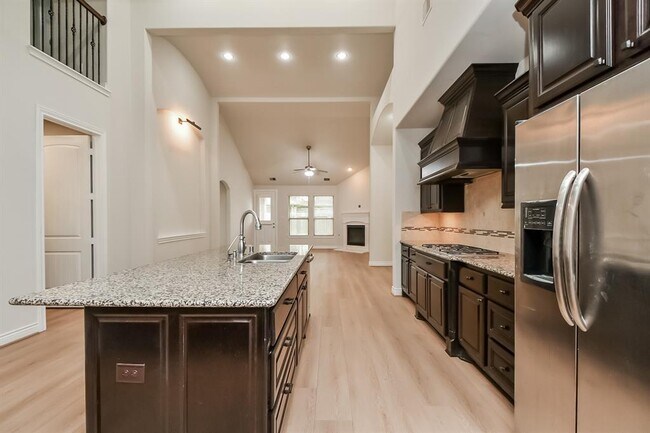 Building Photo - 24210 Madrid Hill Ln
