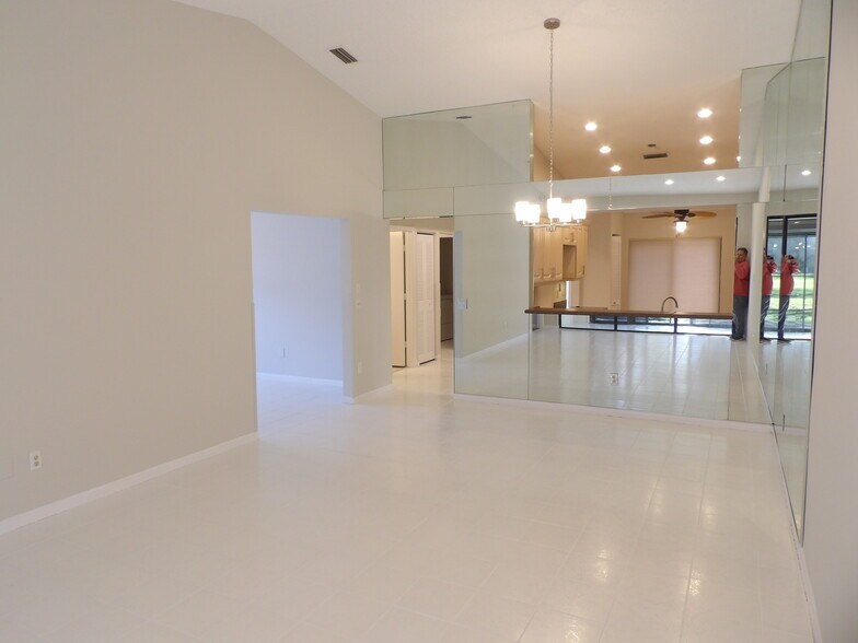Dining Room Area - 5242 Fairway Woods Dr