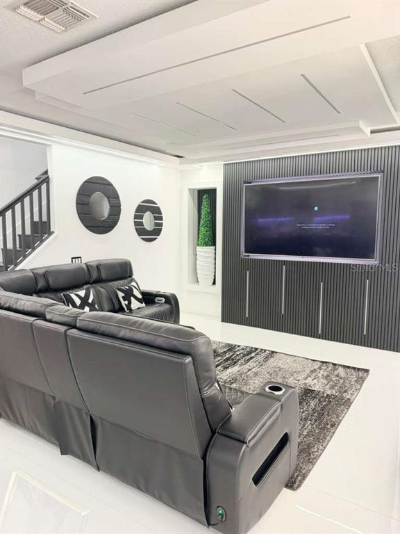 Building Photo - 2350 Rapollo Dr