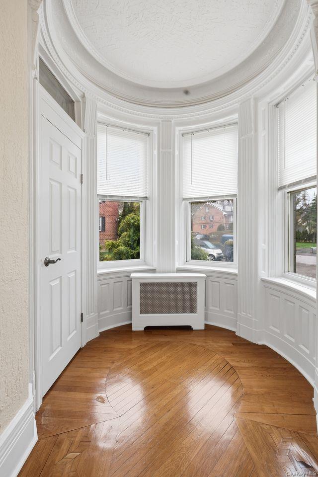 Building Photo - 61 Orchard Ave