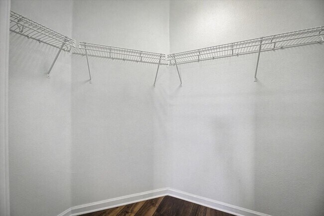 Building Photo - Peaceful Pond Views + Open Layout | 2BR + Office in Prime Location