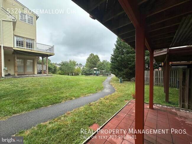 Building Photo - 5324 Rosemallow Cir