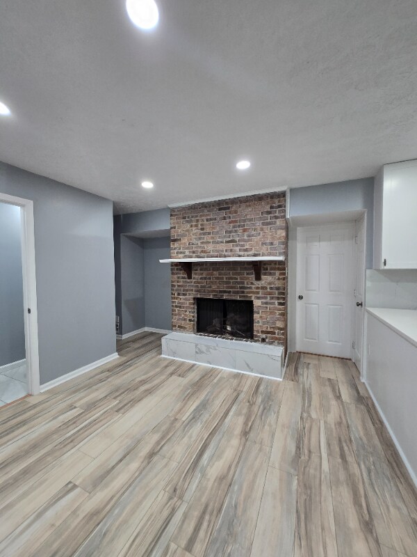 Building Photo - 4462 Bryant Dr SW