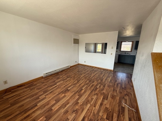 Building Photo - 748 Badger Ln