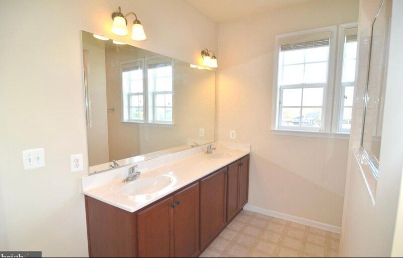 Building Photo - 3505 Flagstone St