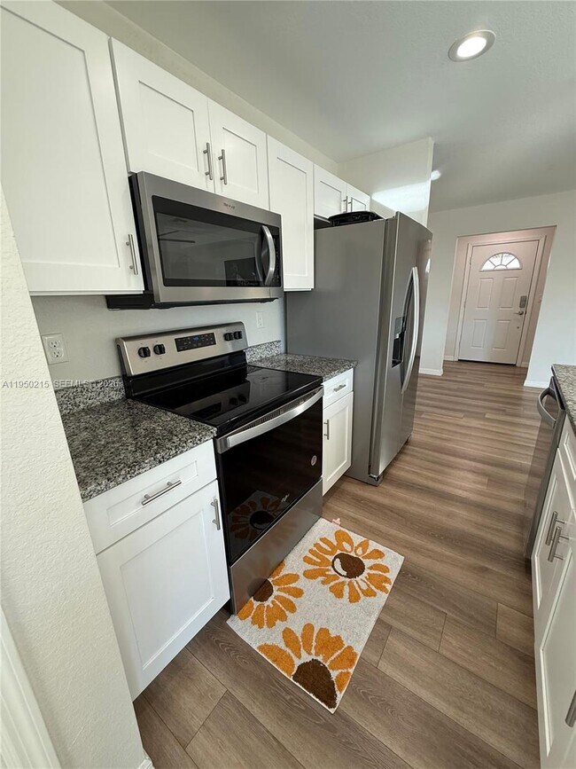 Building Photo - 4103 Loretto Ave