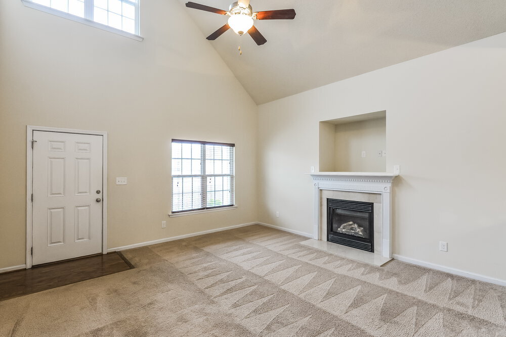 Building Photo - 1056 S Philwood Ct