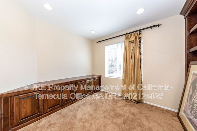 Building Photo - 26190 Williams Way