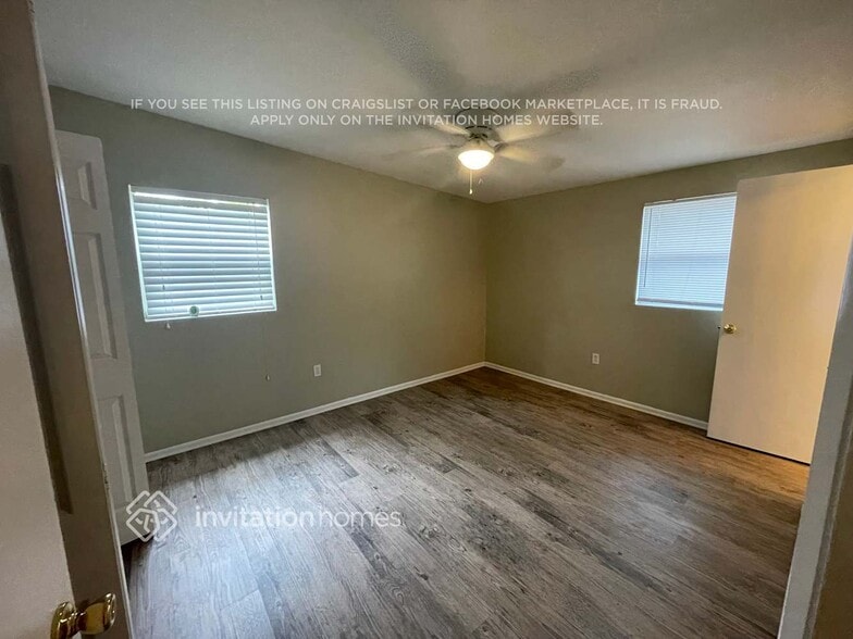 Building Photo - 2928 Pinedale Ave