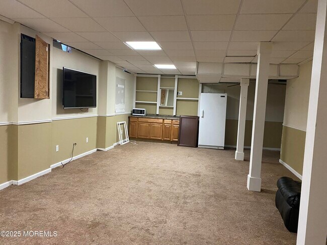 Building Photo - 41 Church Rd