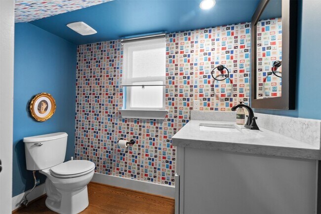 Building Photo - 4503 McKinney St