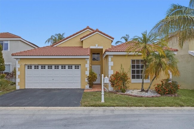 Building Photo - 411 Bermuda Springs Dr