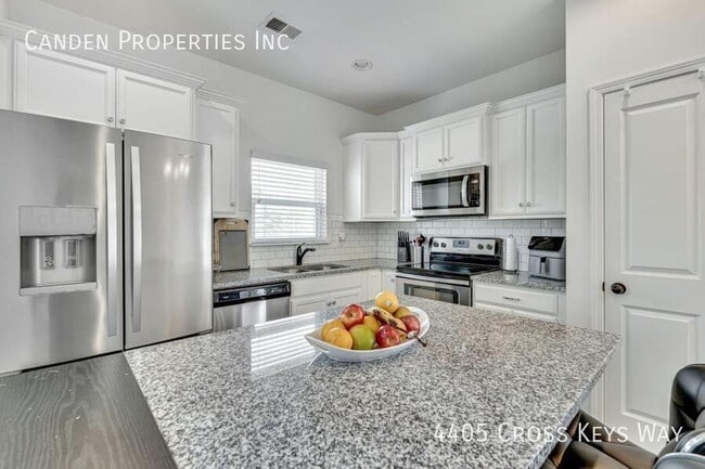 Building Photo - 4405 Cross Keys Way