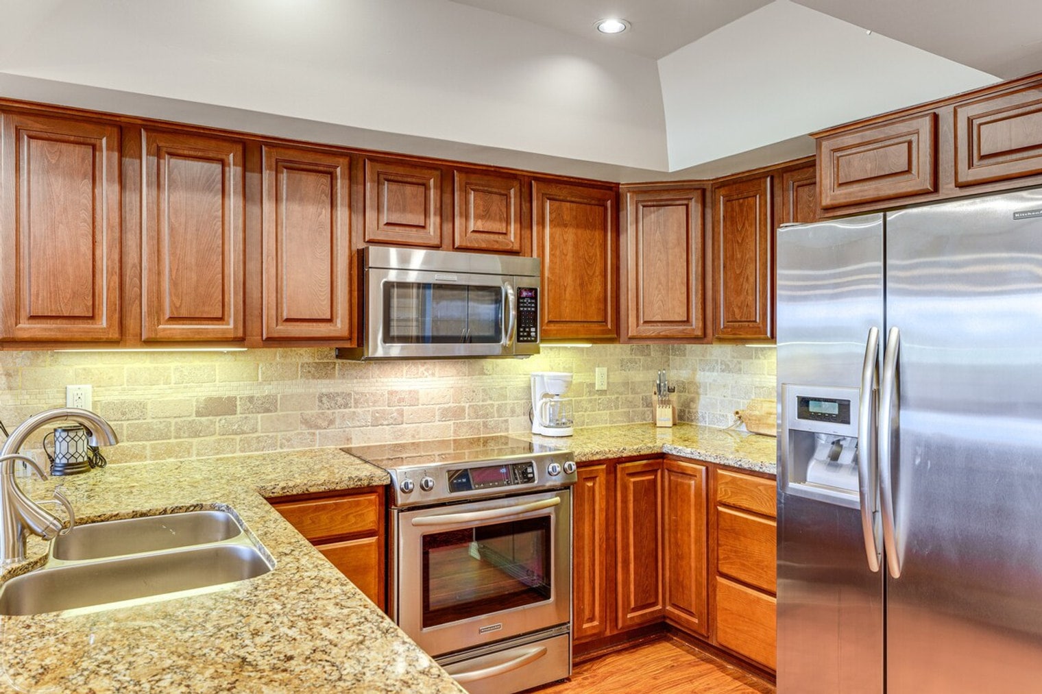 Building Photo - 7910 E Thomas Rd