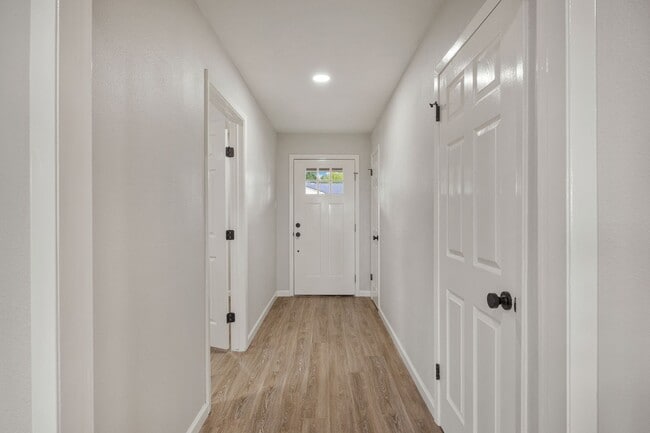 Building Photo - Completely Remodeled Four Bedroom