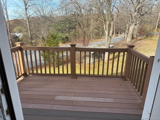 Building Photo - 3 Kavalec Ln