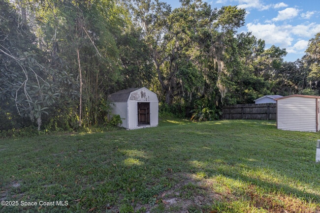 Building Photo - 4755 Cambridge Dr