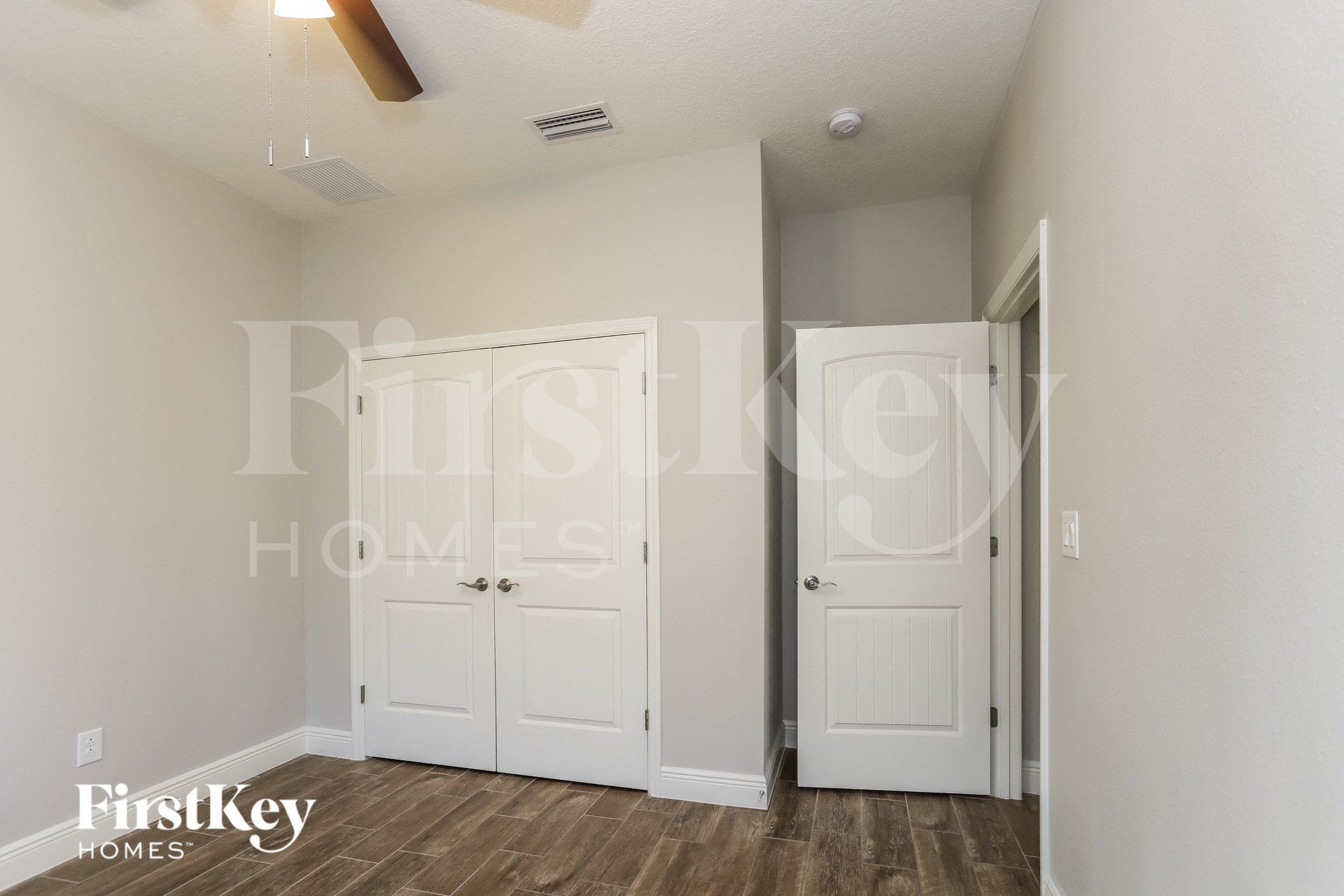 Building Photo - 6107 Colmar Pl